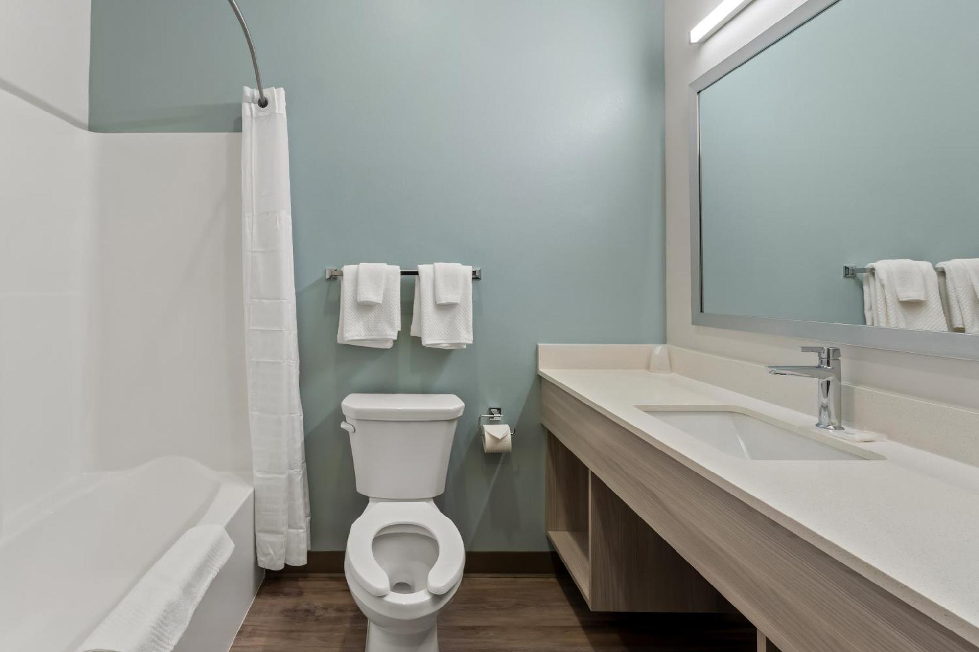 Woodspring Suites Easton Nazareth Екстер'єр фото
