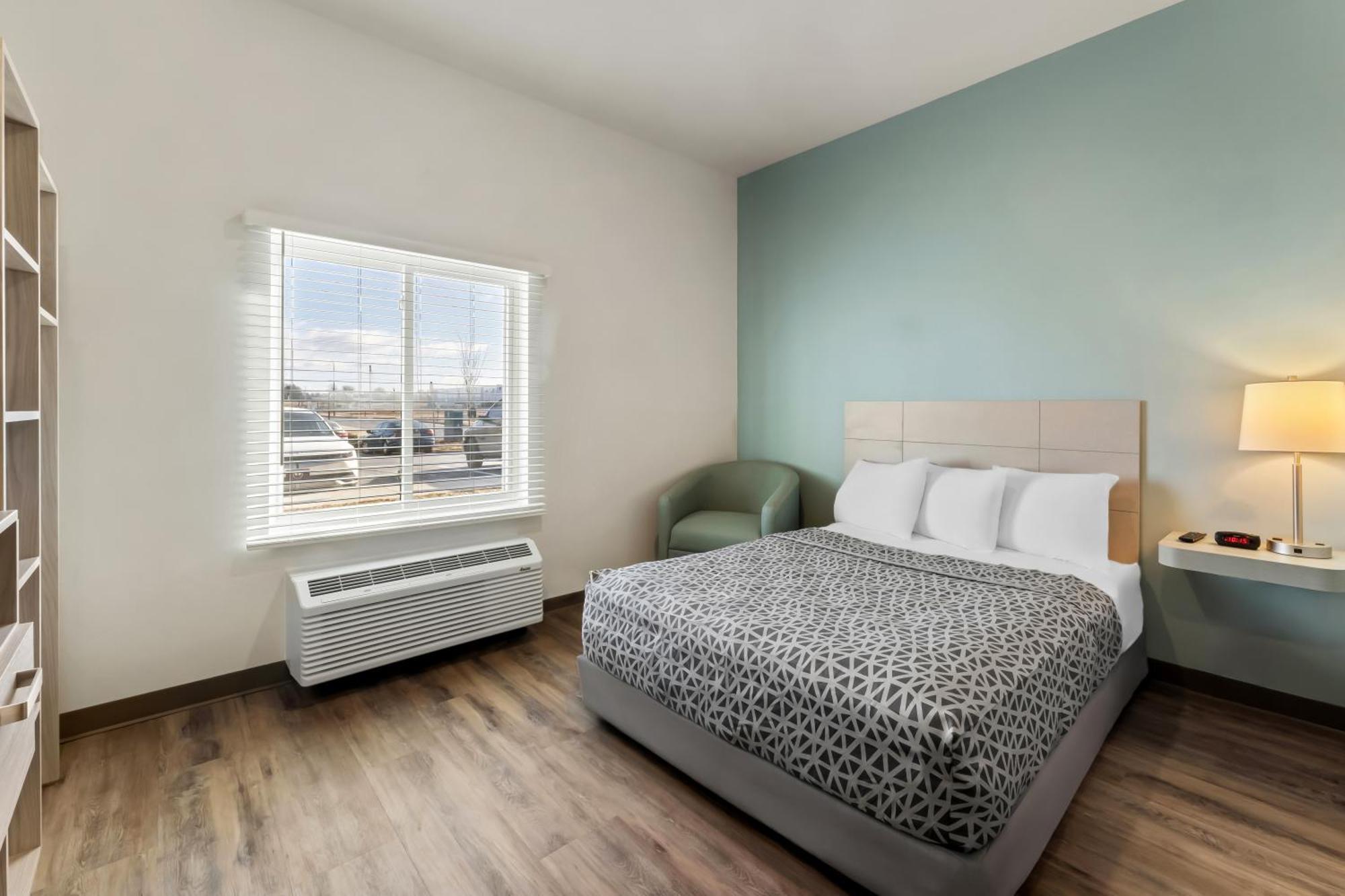 Woodspring Suites Easton Nazareth Екстер'єр фото