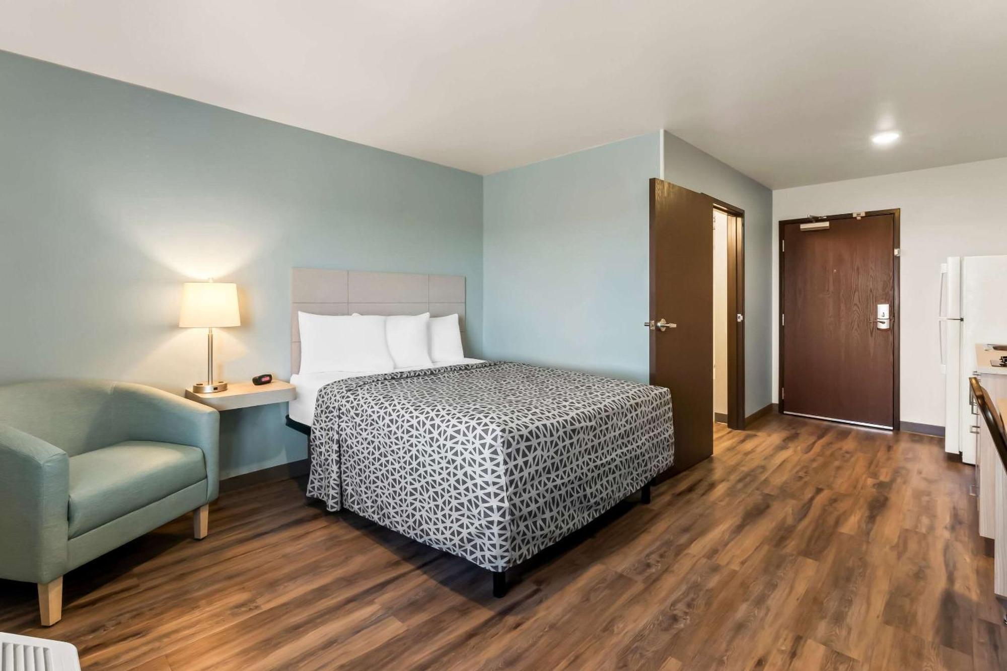 Woodspring Suites Easton Nazareth Екстер'єр фото