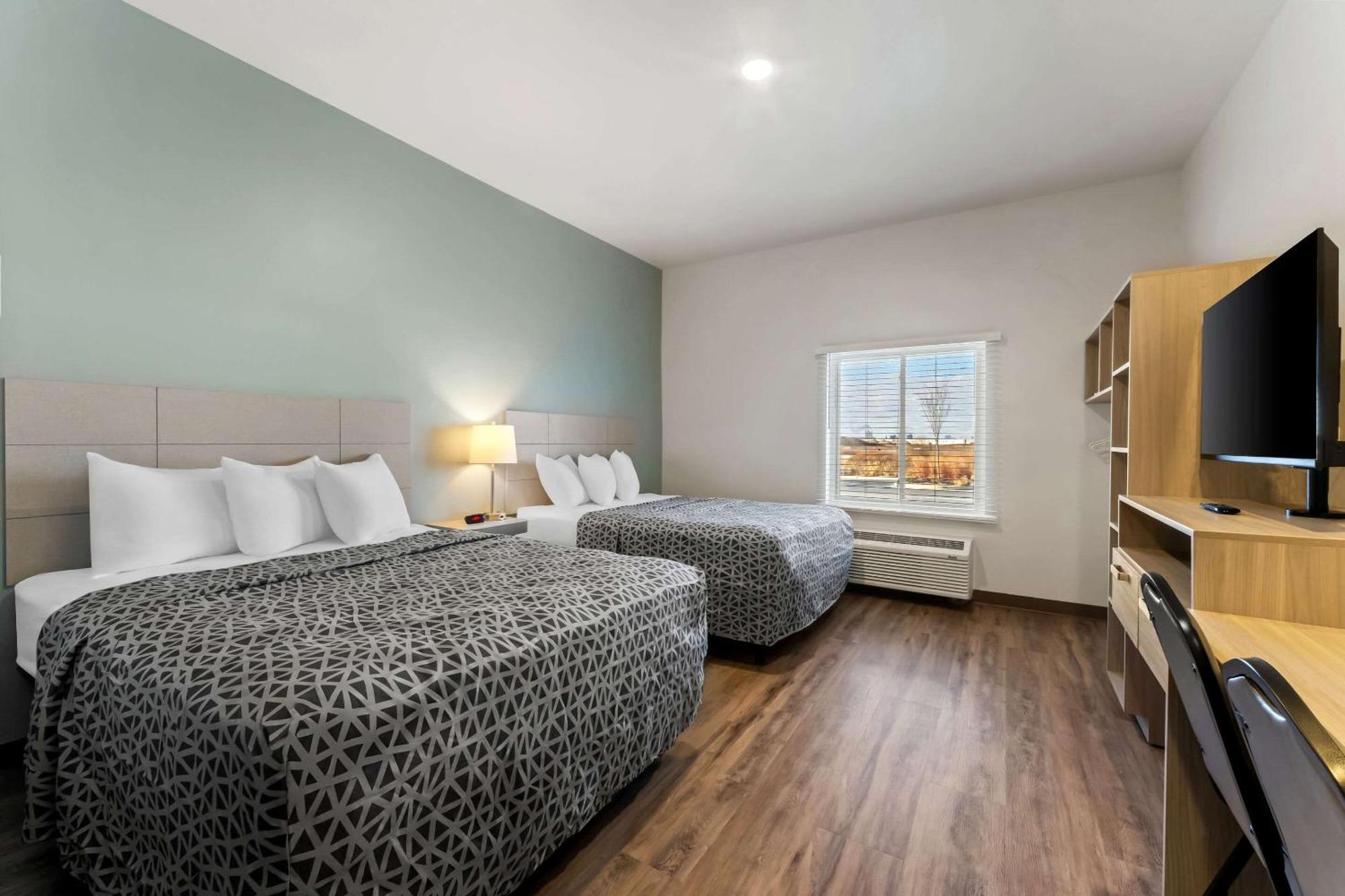 Woodspring Suites Easton Nazareth Екстер'єр фото